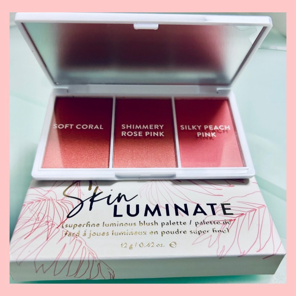 Skinluminate - Superfine Luminous Blush Palette BY KALEIDOSCOPE COSMETICS